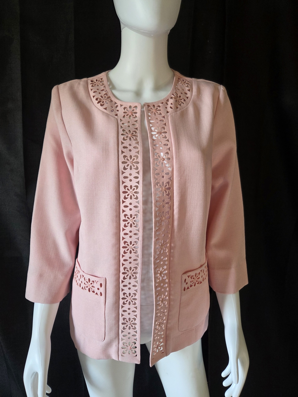 Women's Pink Open-Front Floral Laser-Cut Jacket Grandmacore Grannychic Coquette